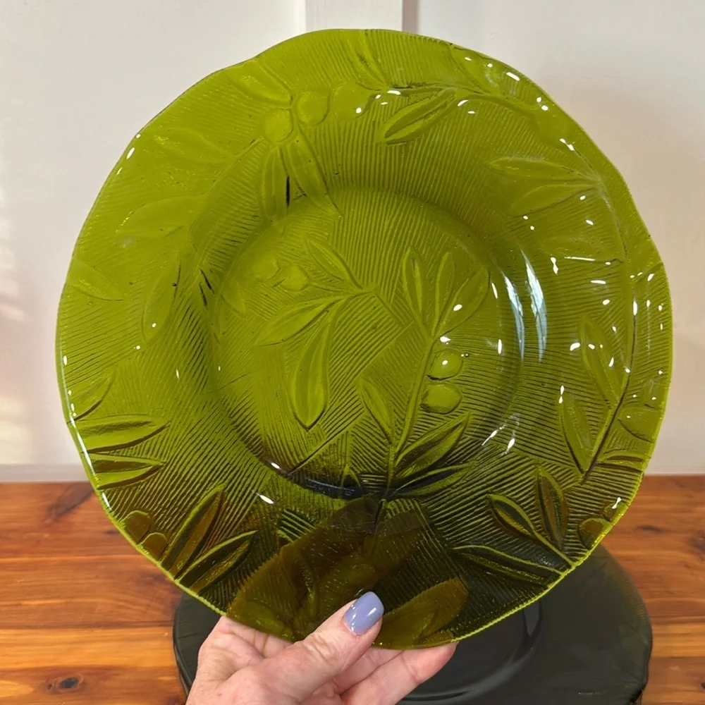 Williams Sonoma Green Pressed Glass Plate Olive Branch Set of 3